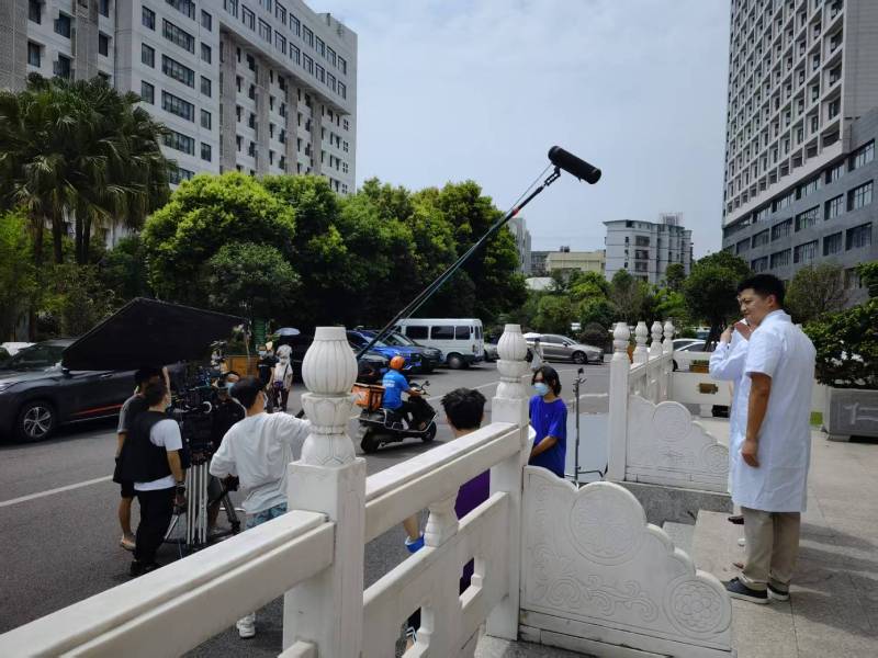 西陵区广告片拍摄公司低成本实现高规格制作的诀窍